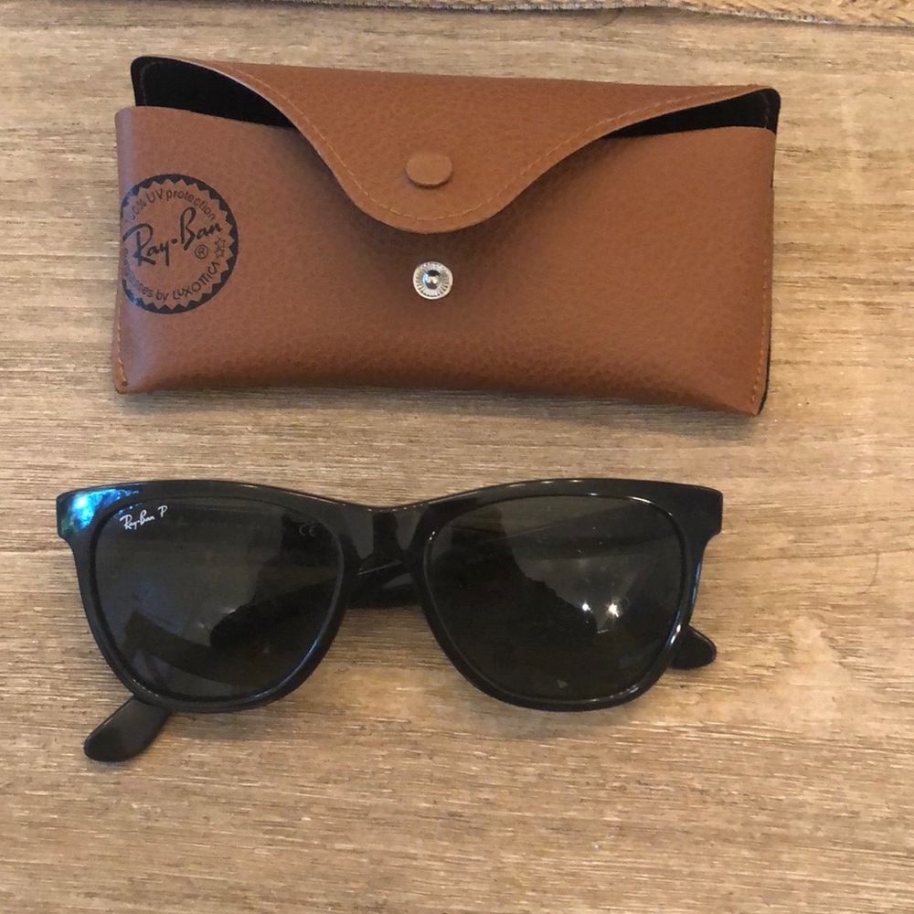 Ray Ban polarized Wayfarers
